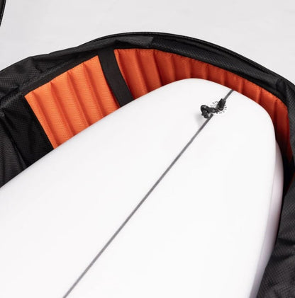 Ocean & Earth Apex Fish 3 Board Wheel Travel Bag - Black