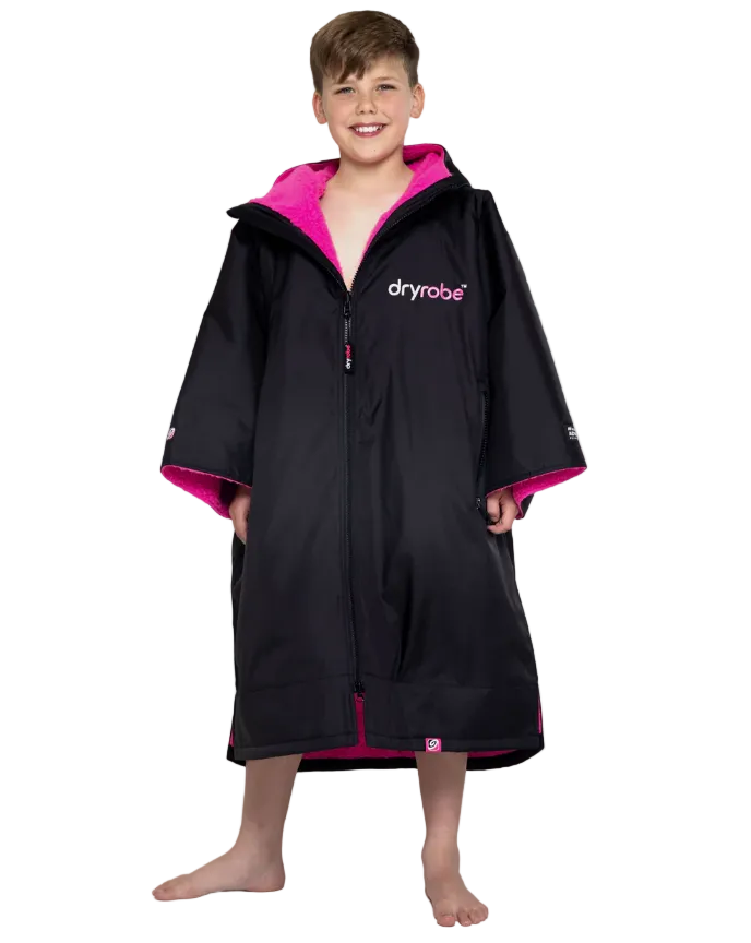 Dryrobe Advance Short Sleeve Changing Robe - Kids Age 5-9 - Black / Pink
