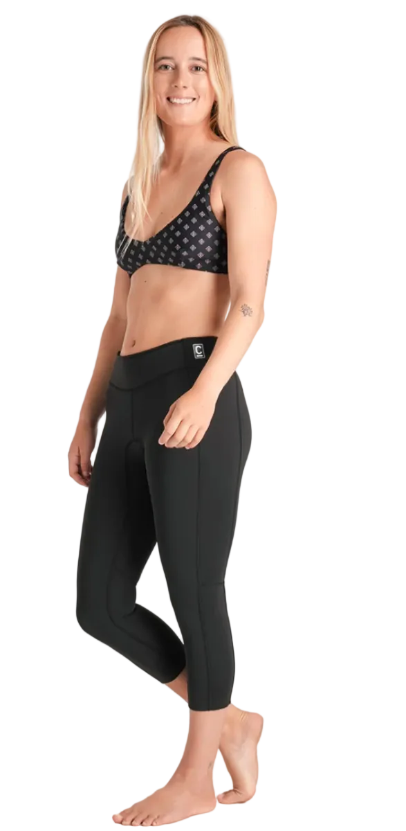 C-Skins NuWave Solace Lite 1/5mm Womens FL 3/4 Wetsuit Leggings - Black/White