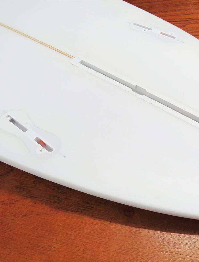 Rebel Mid Length Surfboard - Clear - Set Up