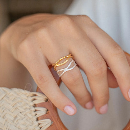 Pineapple Island Layered Deep Wave Adjustable Ring - Silver Plated