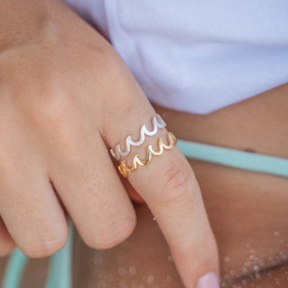 Pineapple Island Crashing Waves Adjustable Ring - Silver Plated