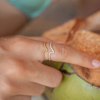 Pineapple Island Crest of the Wave Adjustable Ring - Silver
