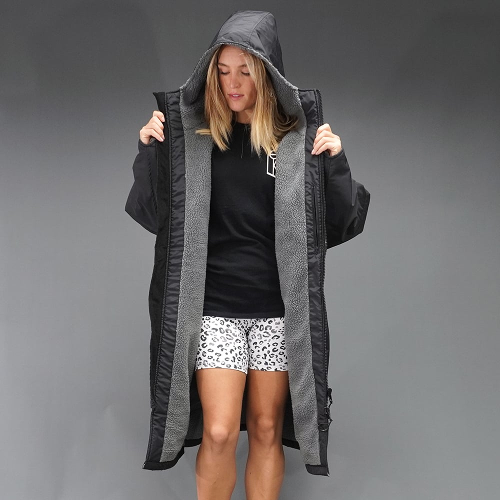 O&E Changing Dryrobe