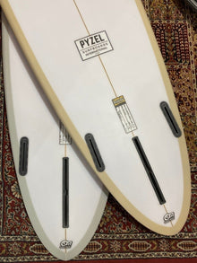Planche de surf Pyzel Mid Length Crisis 7'2" - Sand