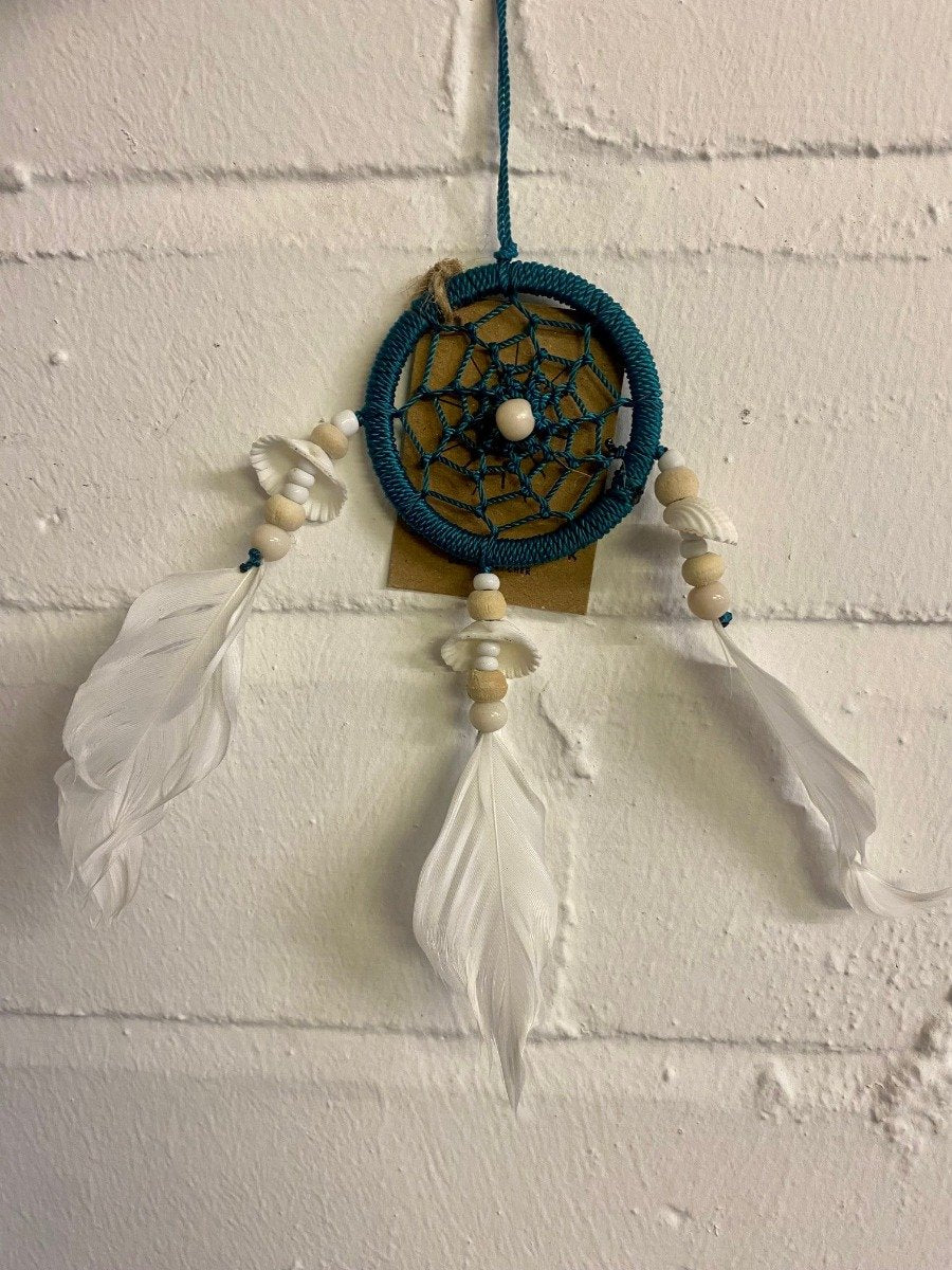 Pineapple Island Macrame Dreamcatcher in White