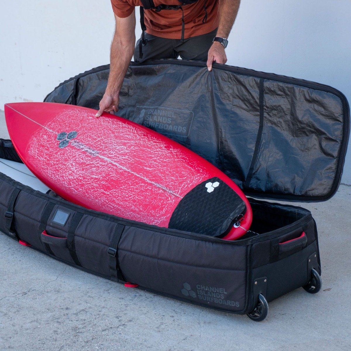 Channel Island Traveler Wheeled Quad Board Bag - Black