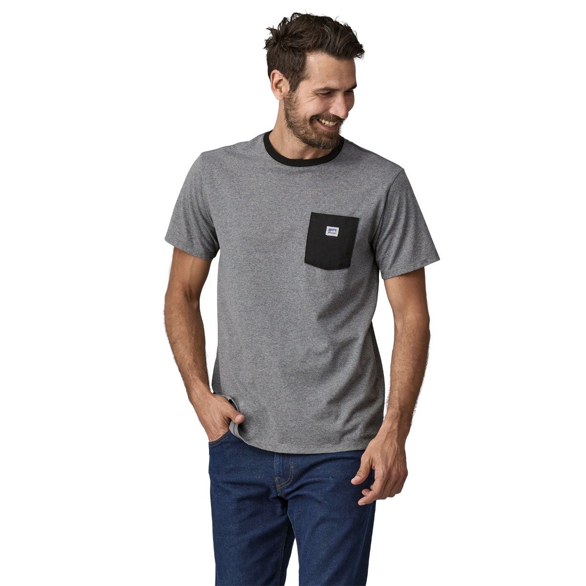 T-shirt unisexe à poche Patagonia Shop Sticker Responsibili-Tee - Gravel Heather