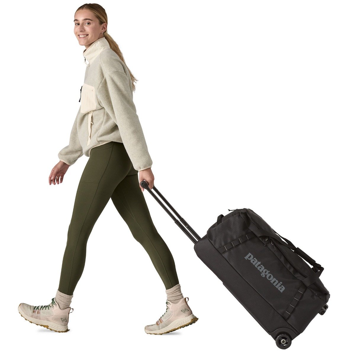 Patagonia Black Hole 70L Wheeled Duffel - Black