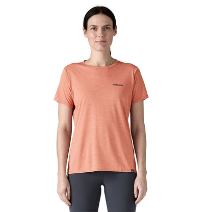 Patagonia Womens Cap Cool Daily Graphic Shirt - Boardshort Logo Tones: Moment Pink X-Dye