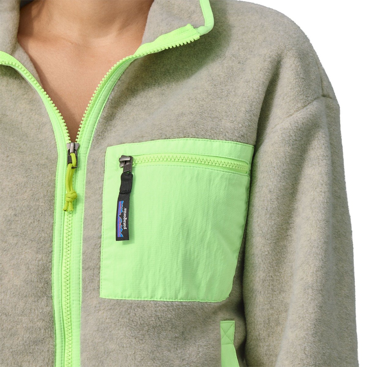 Patagonia Women's Synchilla Fleece Jacket - Oatmeal Heather w/Salamander Green