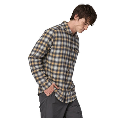 Patagonia Fjord Flannel Lightweight Long-Sleeved Men's Shirt - Beach Day/Sandy Melon