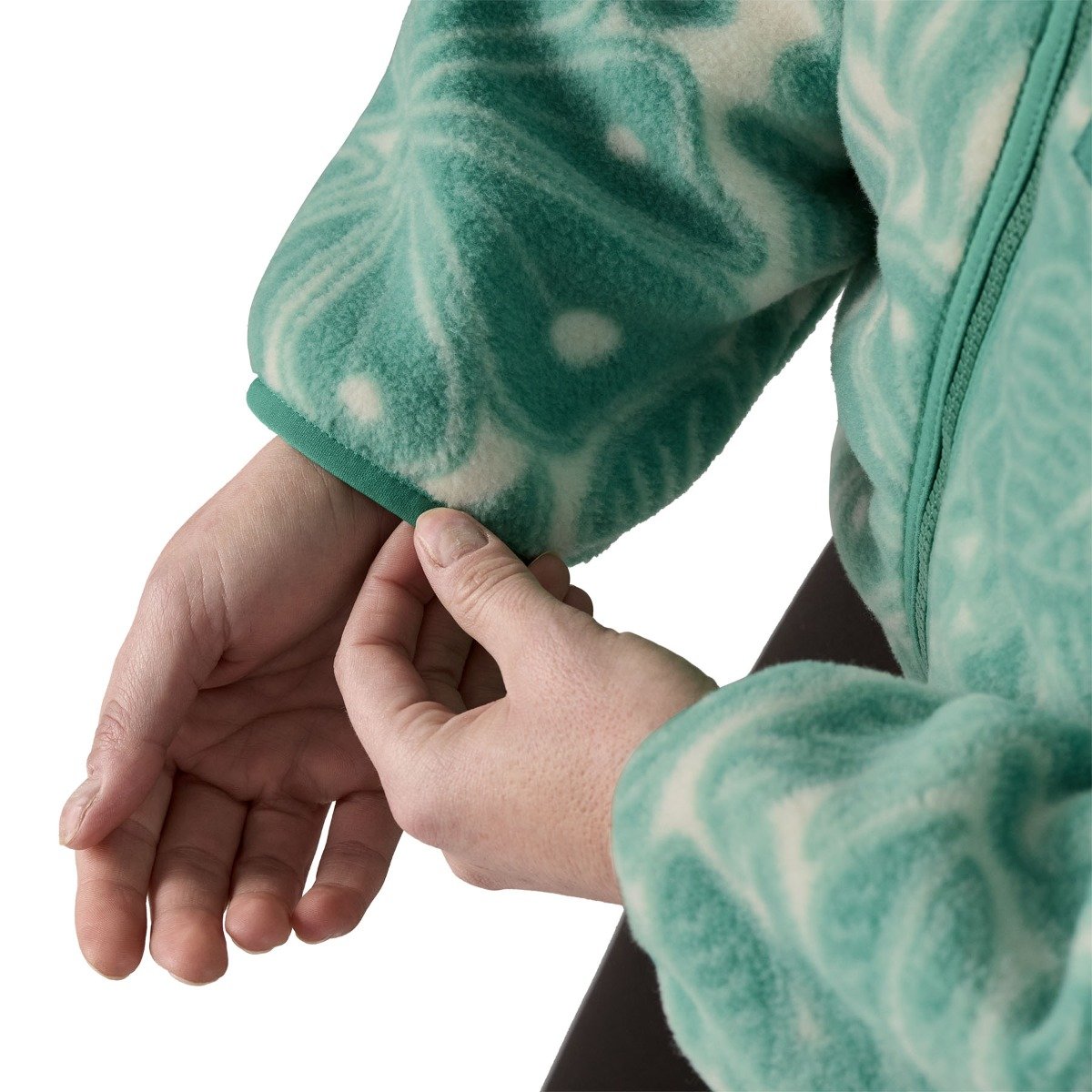 Patagonia Synchilla Women's Fleece Jacket - Bees and Flowers/Heartleaf Green