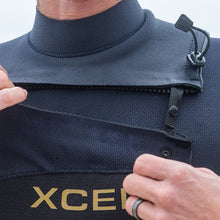 Xcel Comp + 4/3mm Men's Chest Zip Wetsuit 2026 - Black/Blue Nights