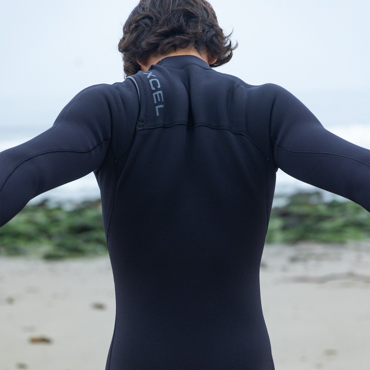 Xcel Comp + 4/3mm Men's Chest Zip Wetsuit 2026 - Black
